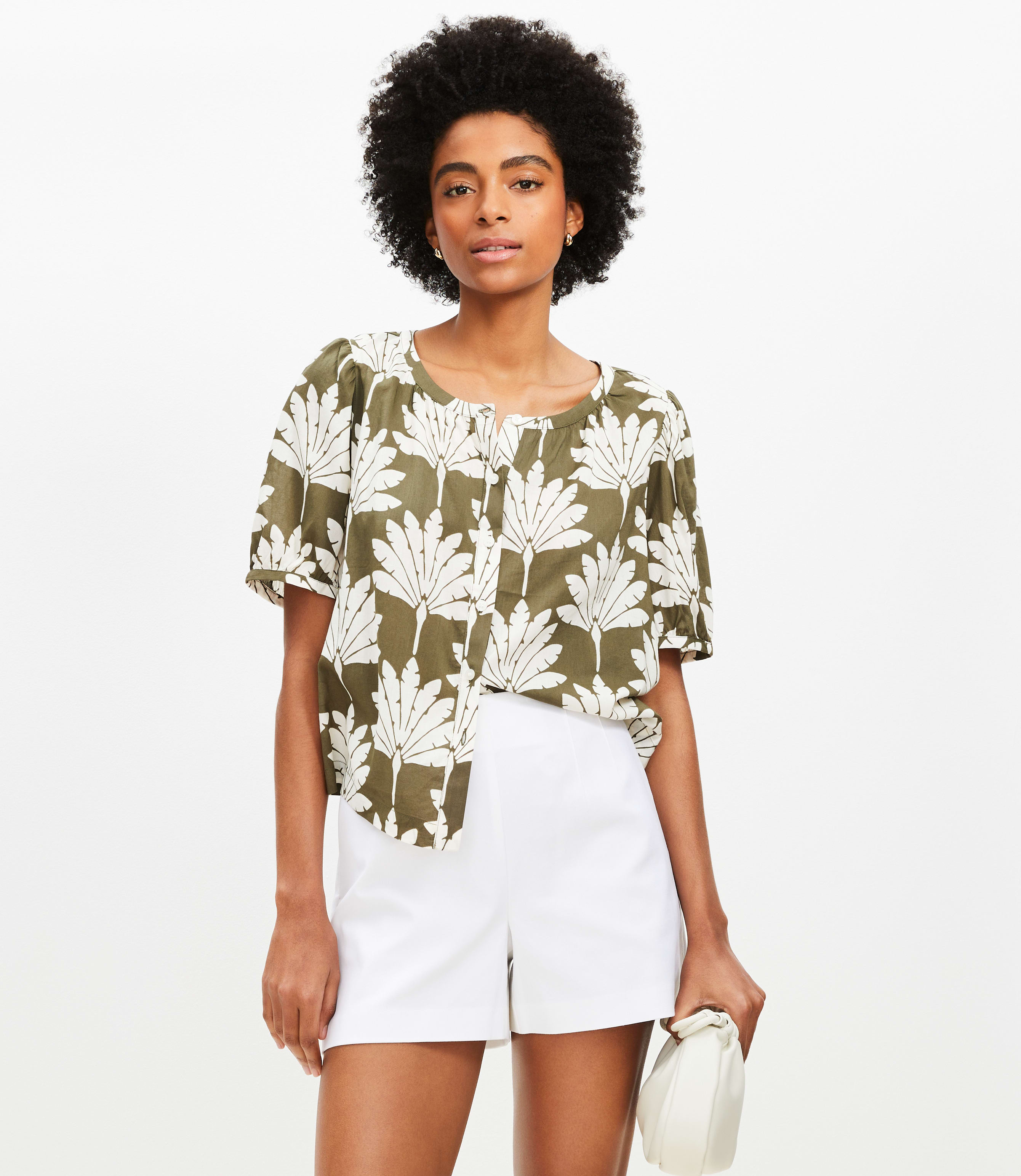Textured Darted Side Zip Shorts