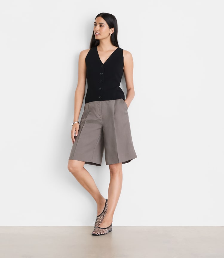 LOFT Versa Sweater Vest Top