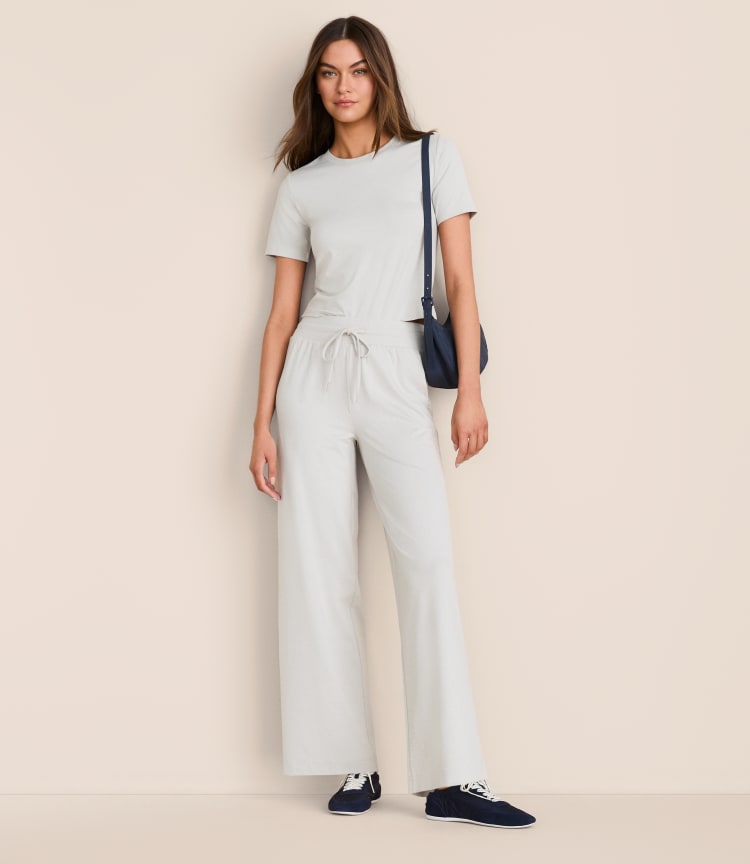 Lou & Grey Heathered Brushedsoft Slim Wide Leg Pants