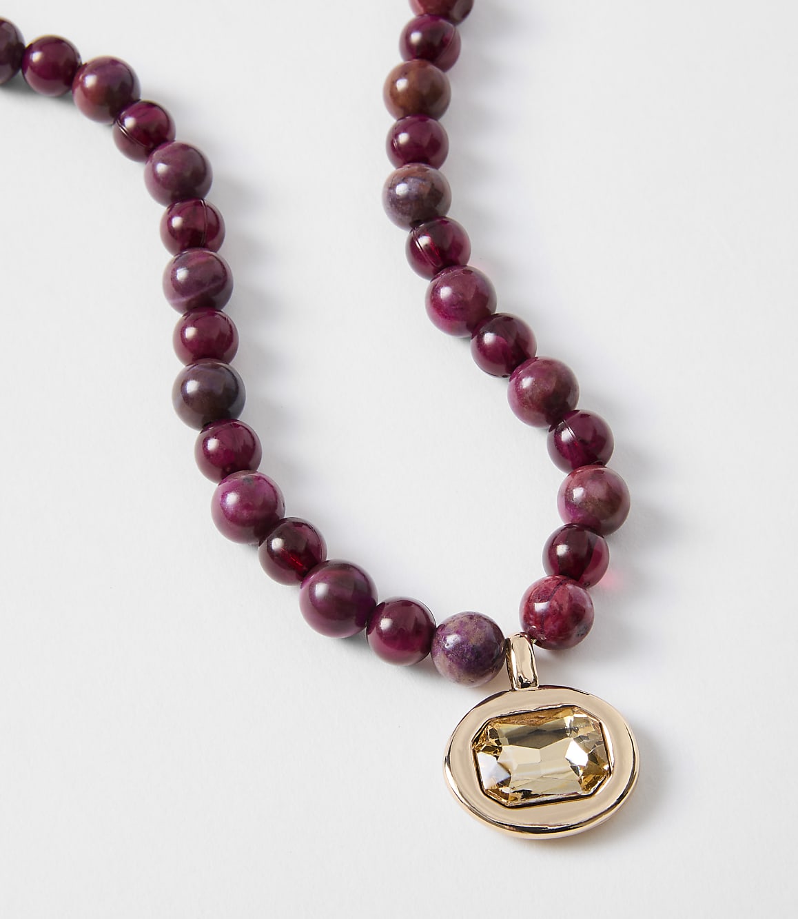 Sparkle Pendant Beaded Necklace