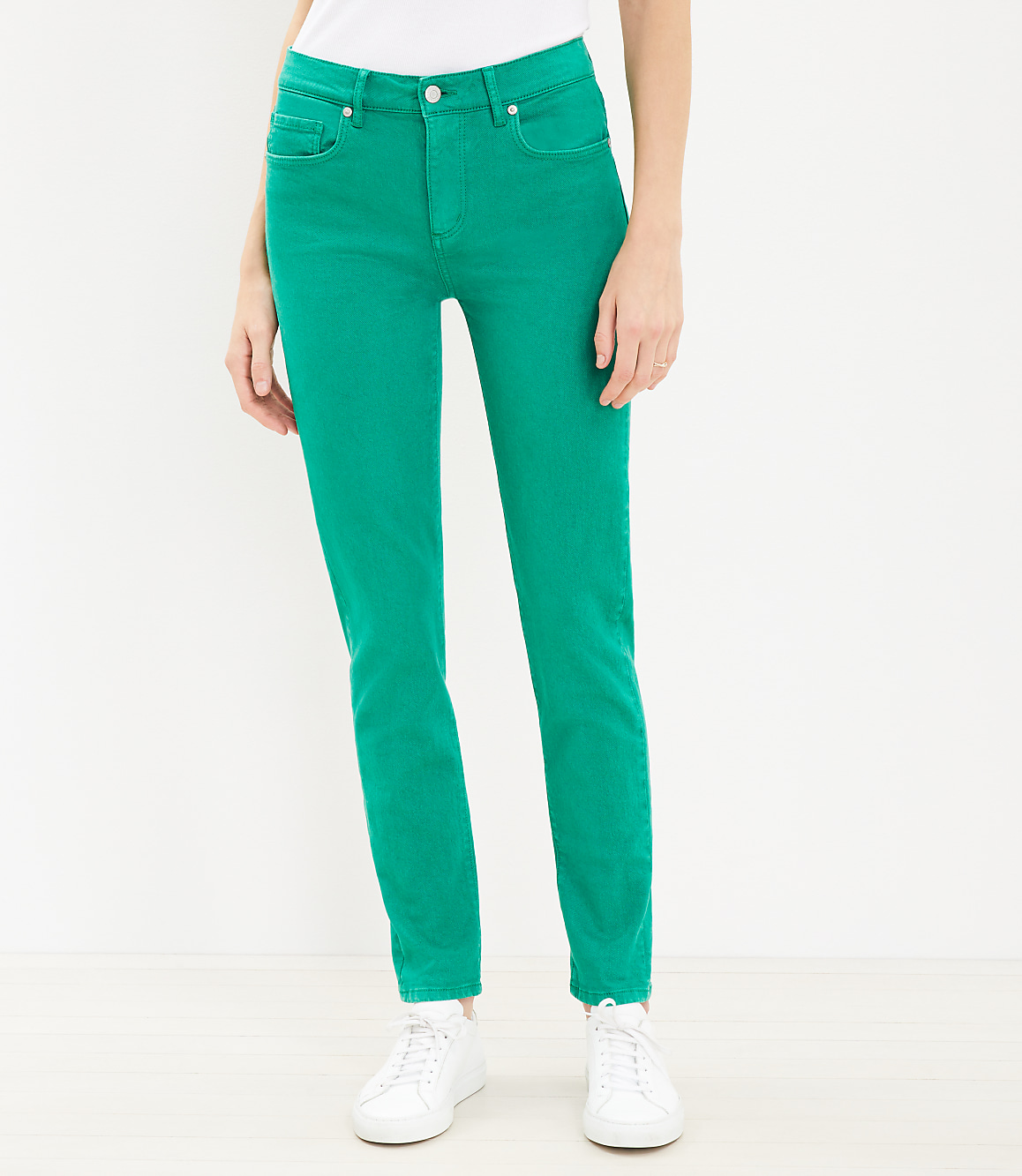 Girlfriend Jeans in Cove Green