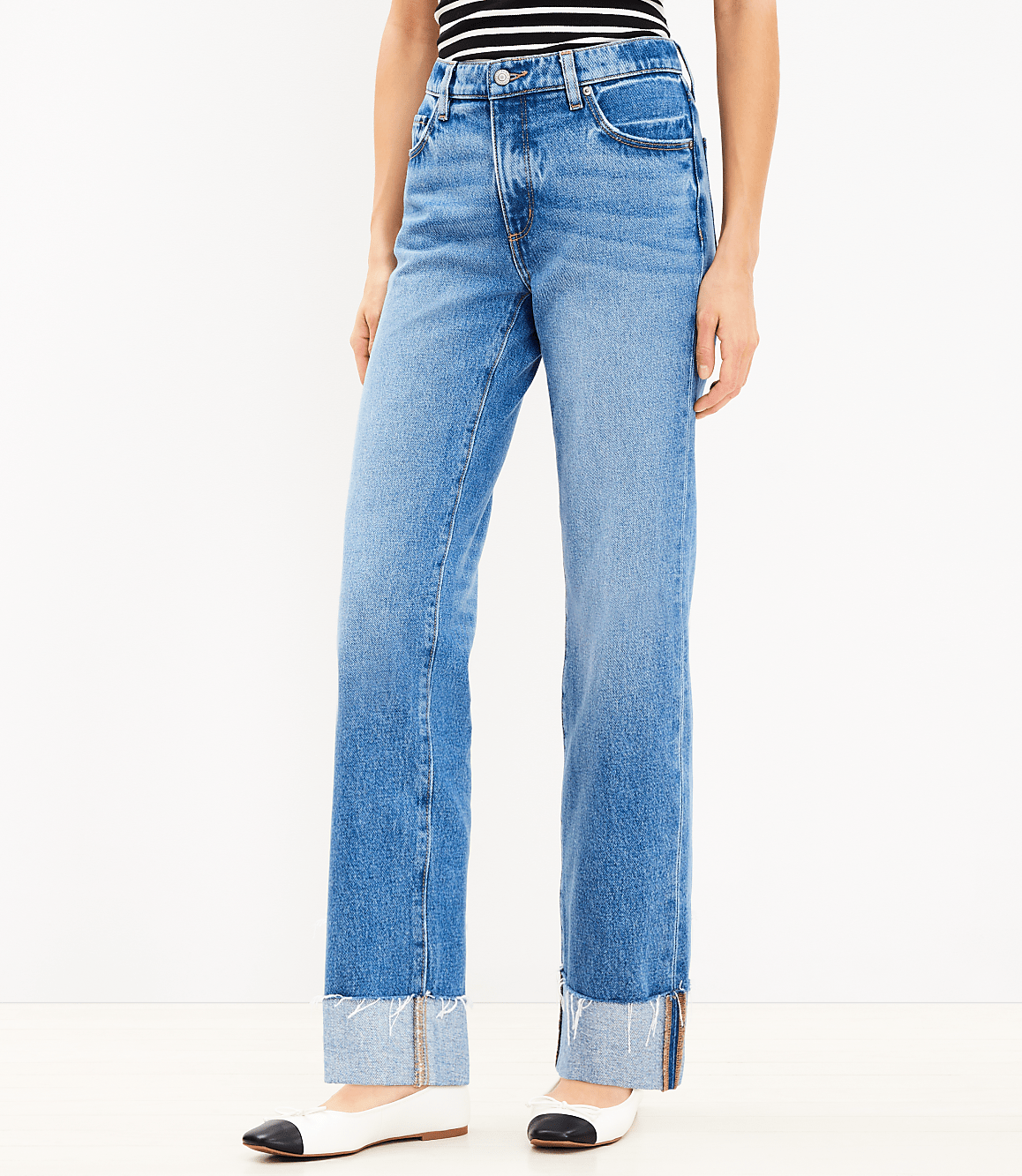 Slouchy Boyfriend Jeans in Classic Mid Wash