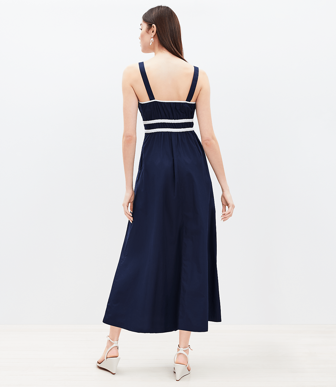 petite poplin backless maxi dress boohoo Women's Petite Cotton Poplin Ruched Tiered Maxi Dress