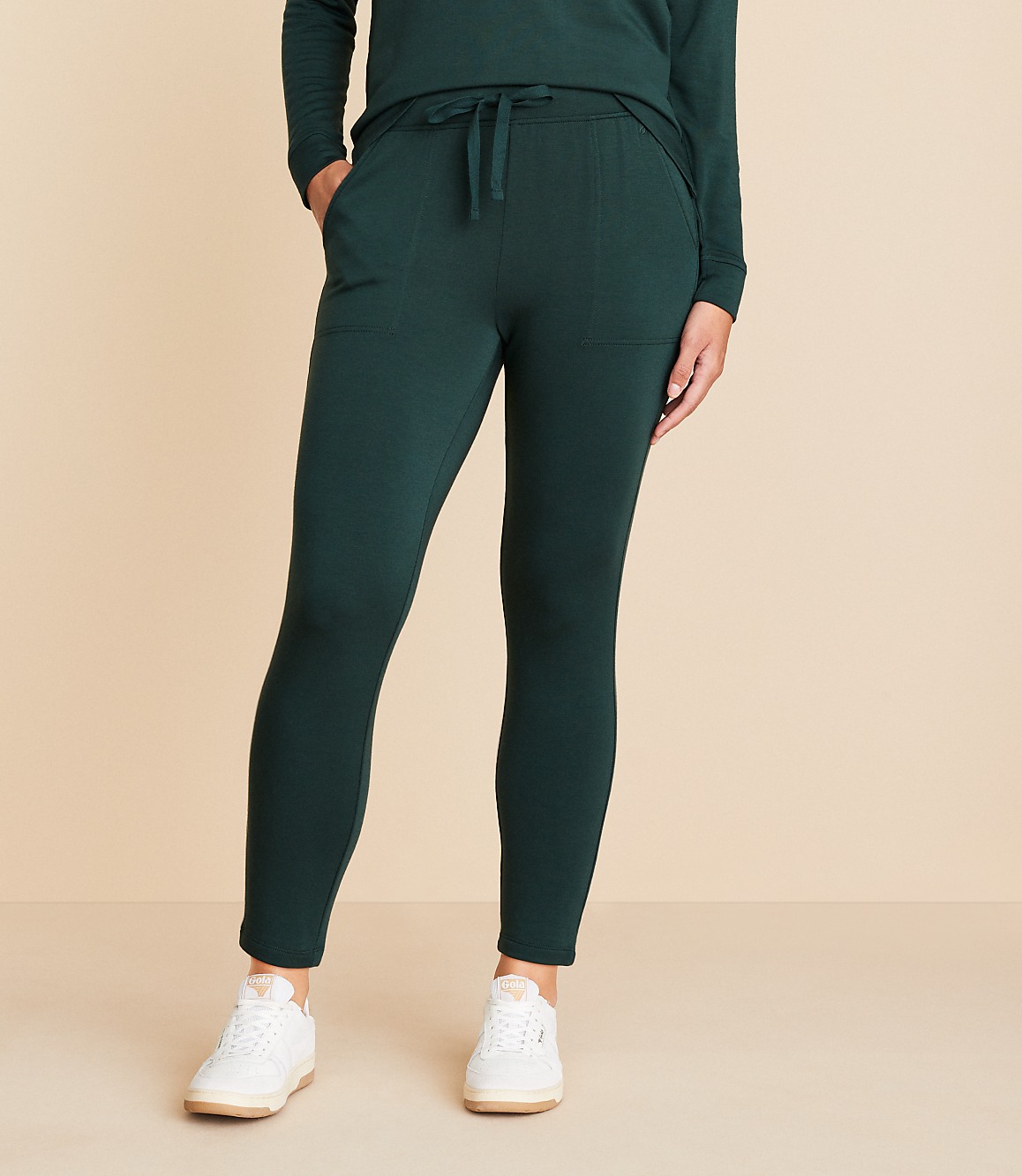 Lou & Grey Signaturesoft Sweatpants