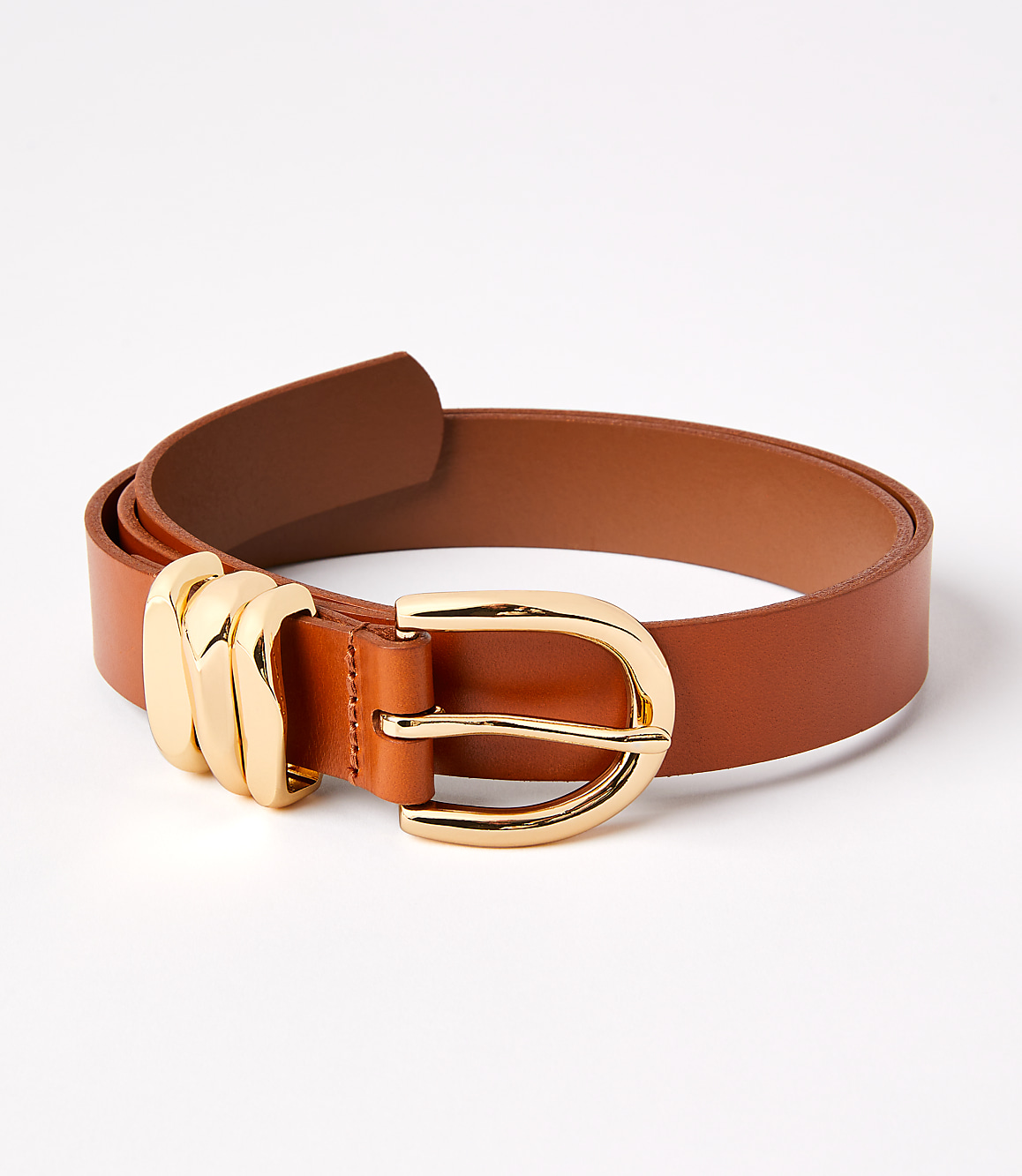 Molded Buckle Leather Belt