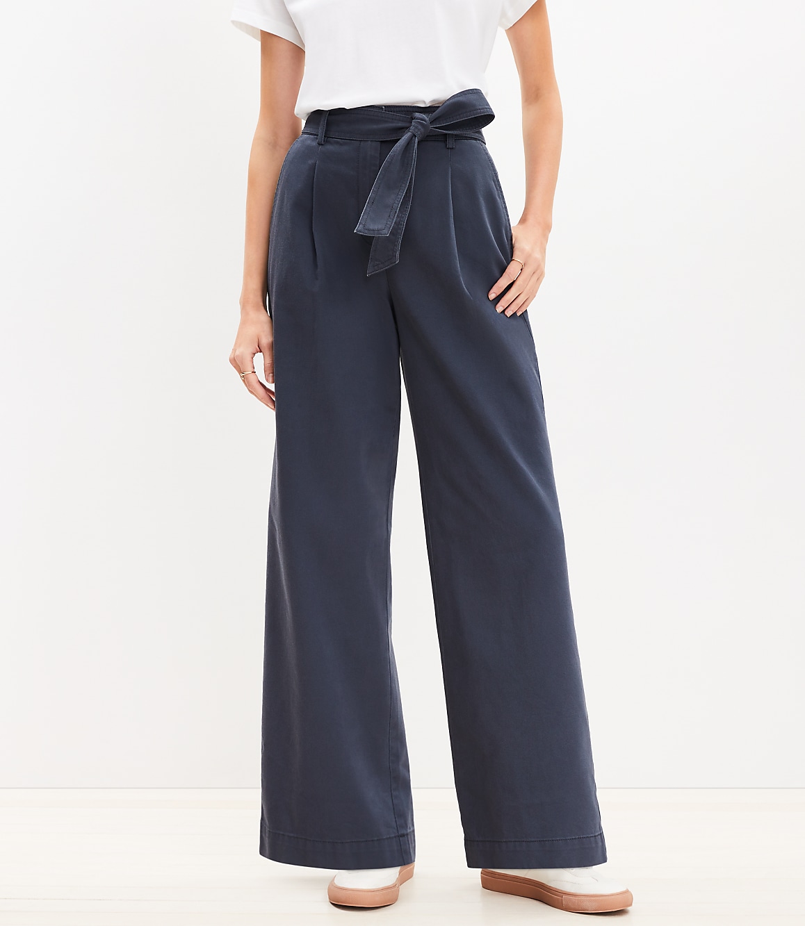 Belted Wide Leg Pants