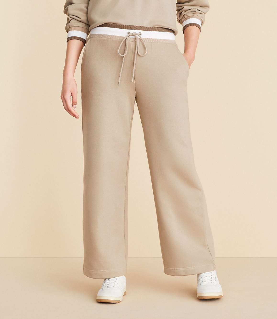 Lou & Grey Fleece Wide Leg Crop Pants