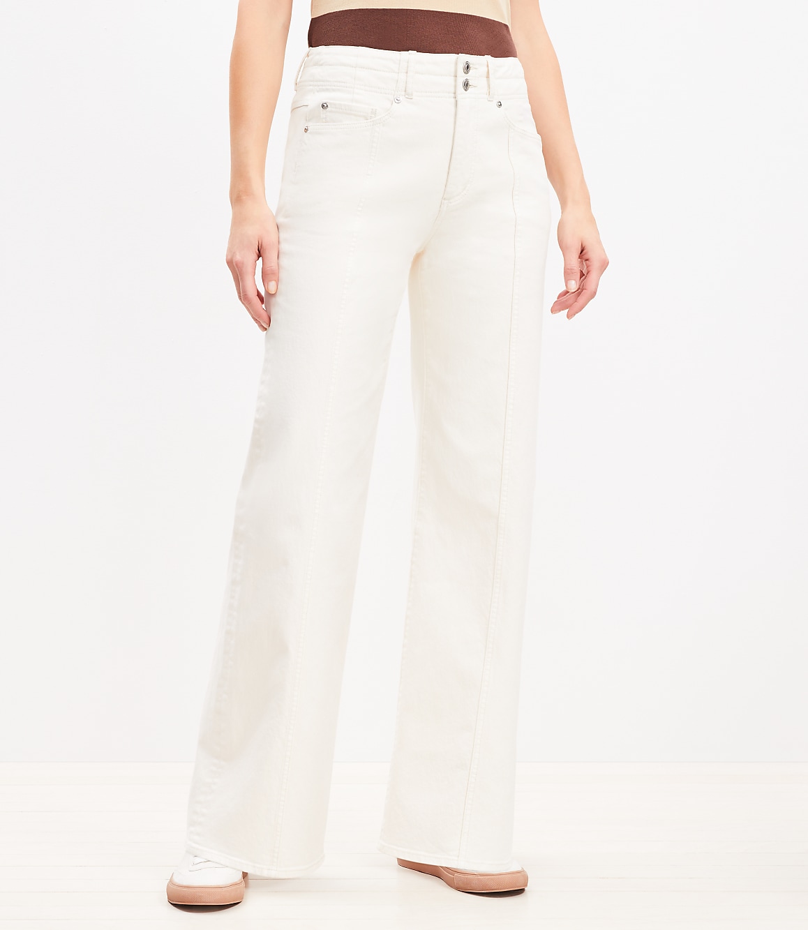 Petite Seamed Wide Leg Jeans in Ivory