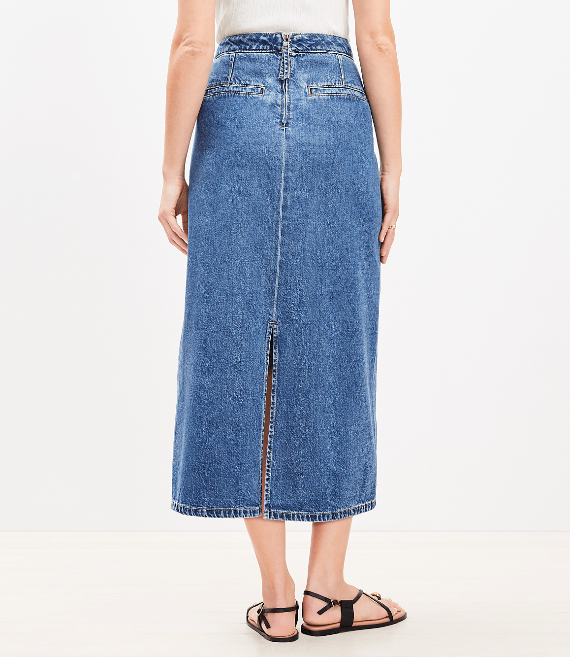 Denim Patch Pocket Midi Skirt in Classic Mid Wash