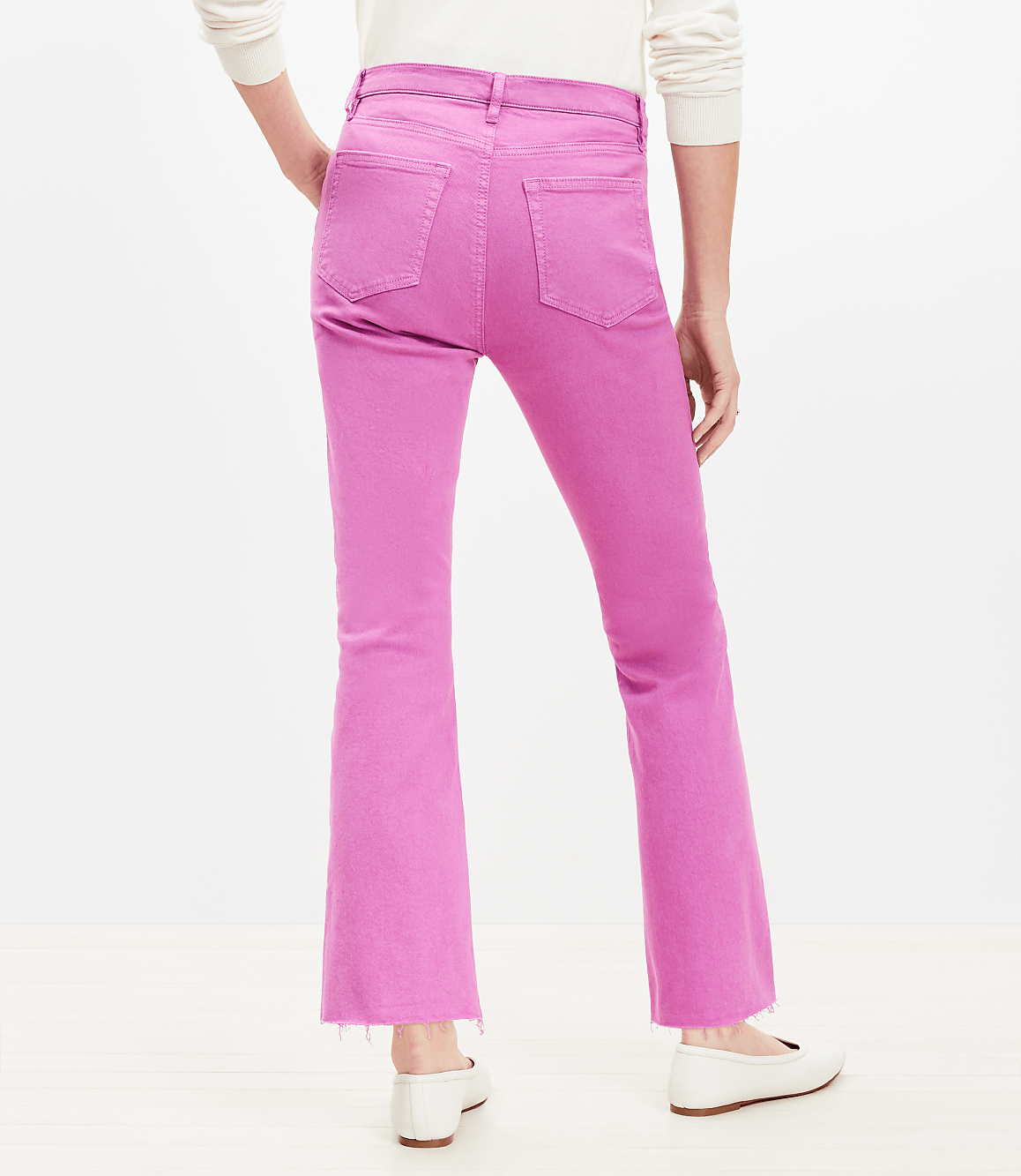 Vent Hem High Rise Kick Crop Jeans in Sugar Plum