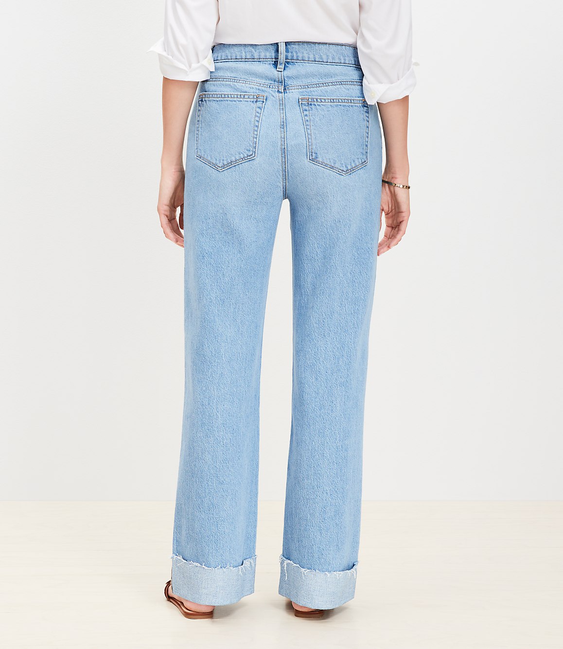 Curvy Flip Cuff High Rise Wide Leg Jeans in Light Wash