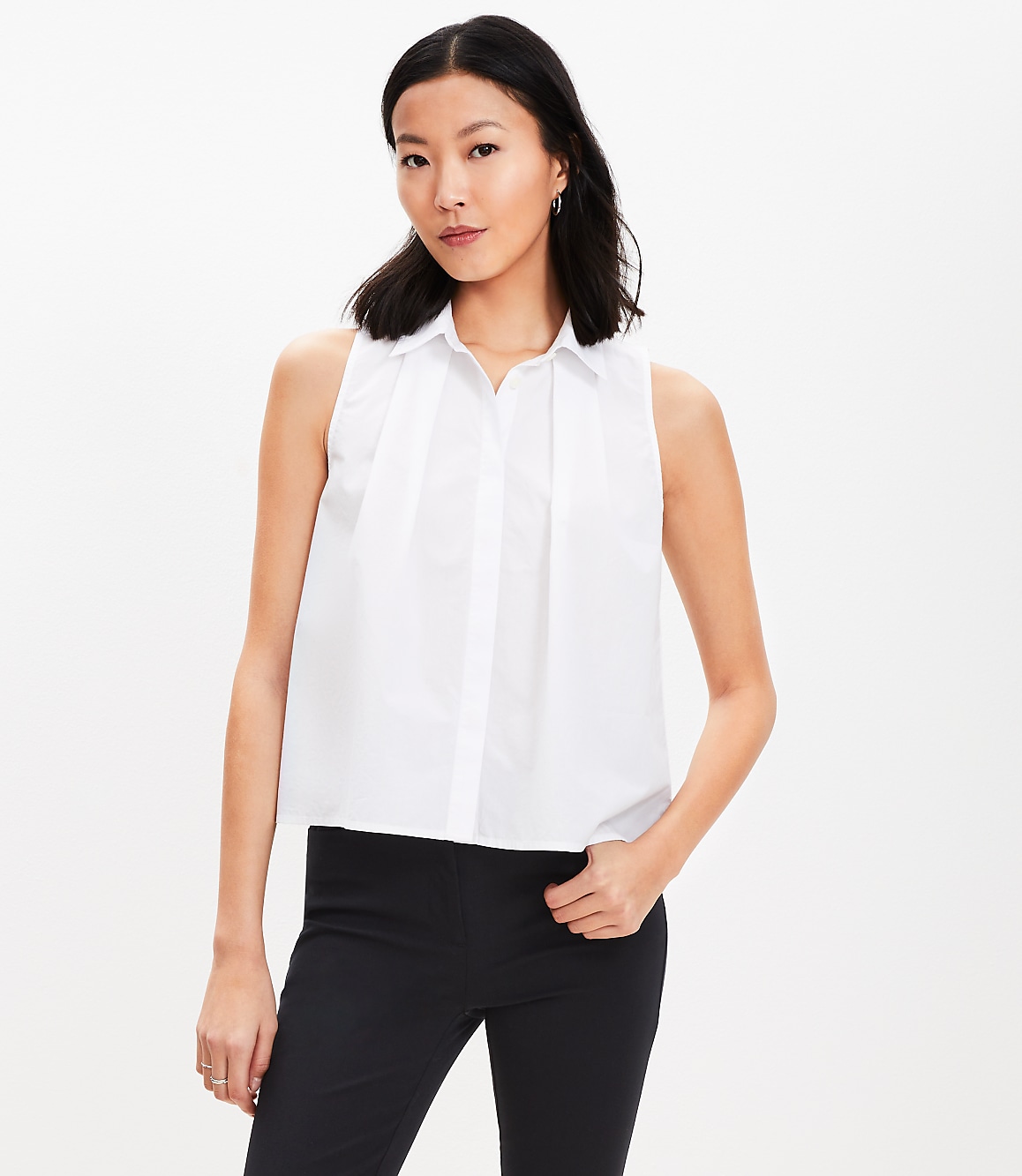 Petite Poplin Pleated Sleeveless Shirt
