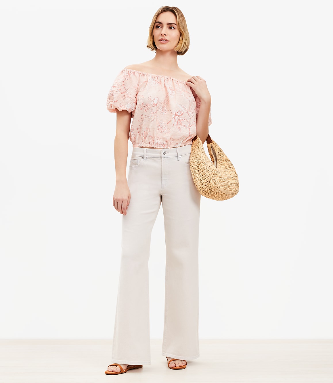 Petite Mid Rise Wide Leg Jeans in Washed Pink