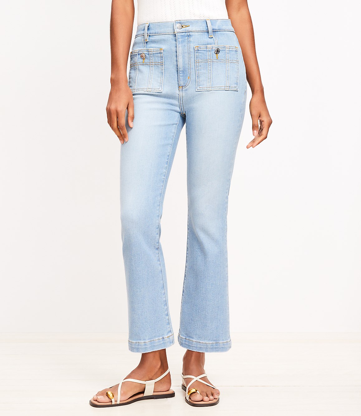 Petite Curvy Patch Pocket Kick Crop Jeans in Bright Vintage Wash