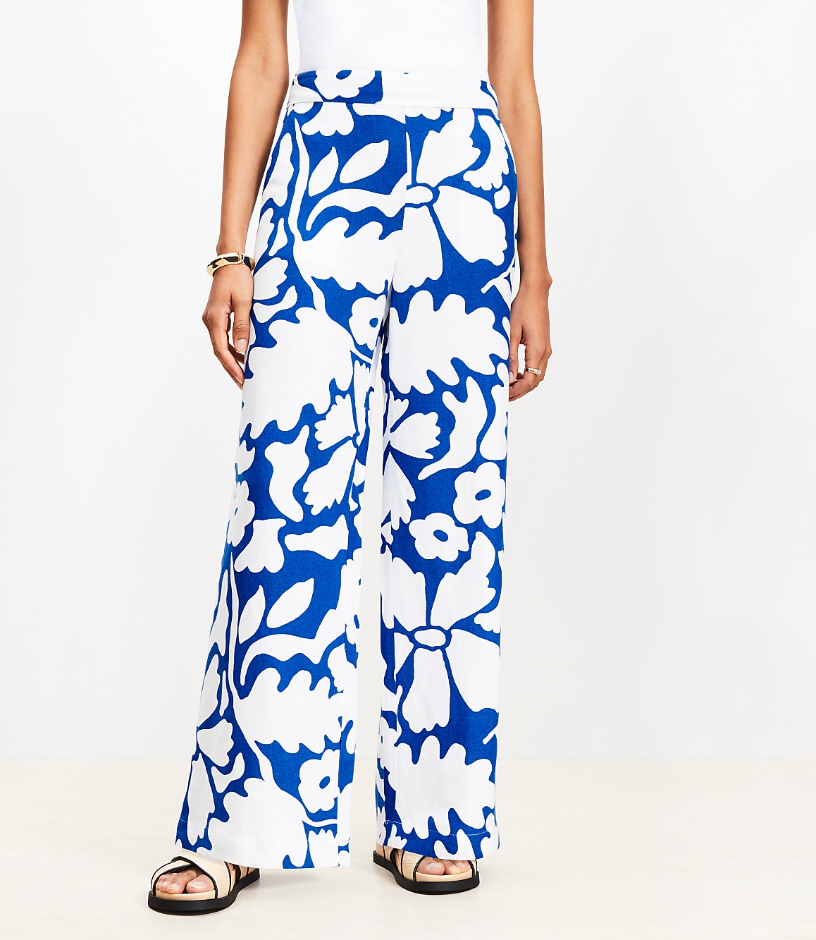 Floral Pull On Wide Leg Pants in Linen Blend