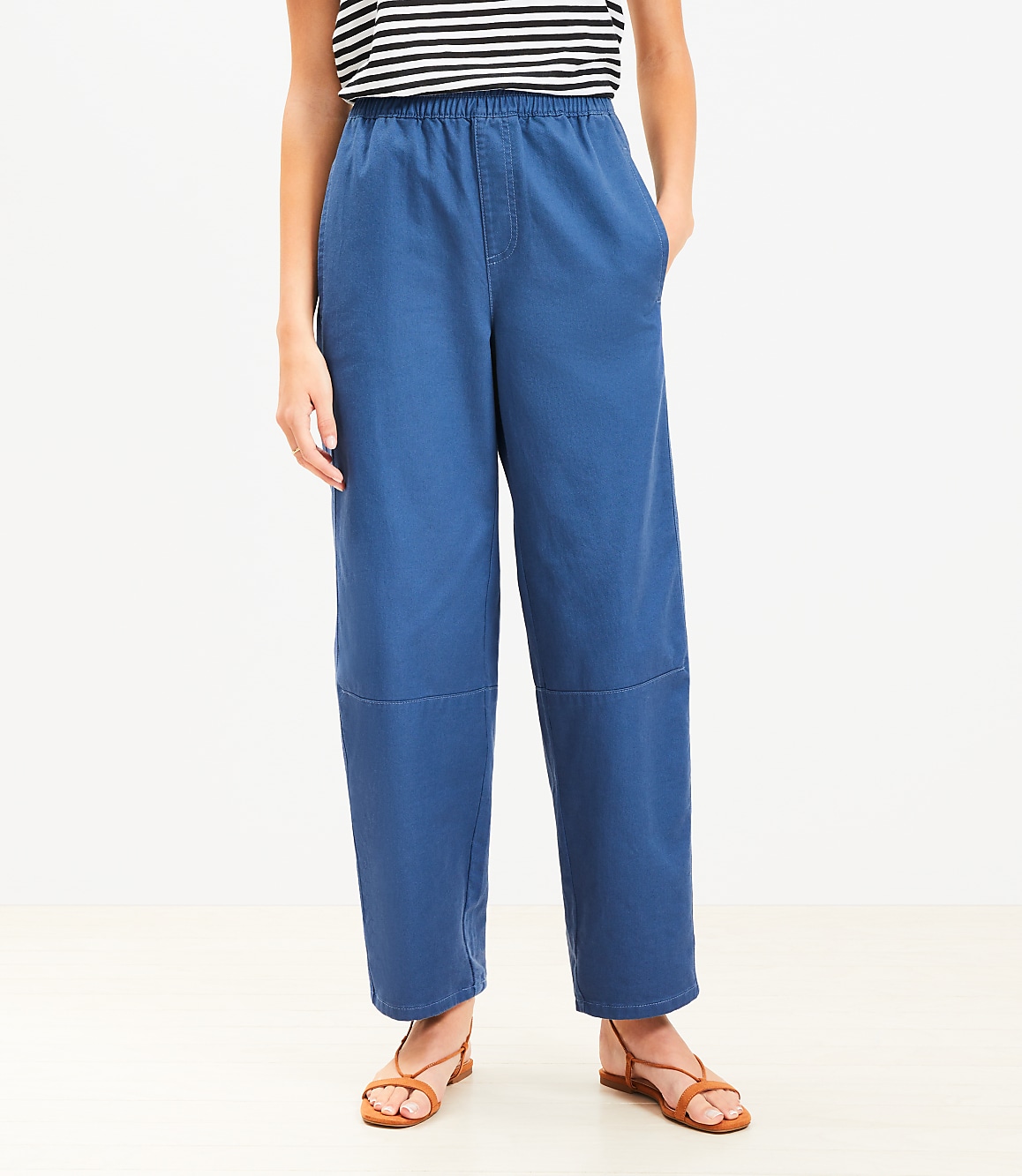 Petite Pull On Barrel Pants in Twill