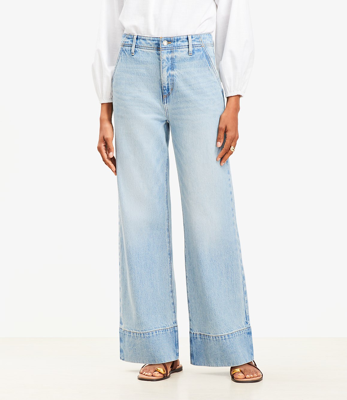 Petite High Rise Wide Leg Jeans in Vintage Light Indigo Wash