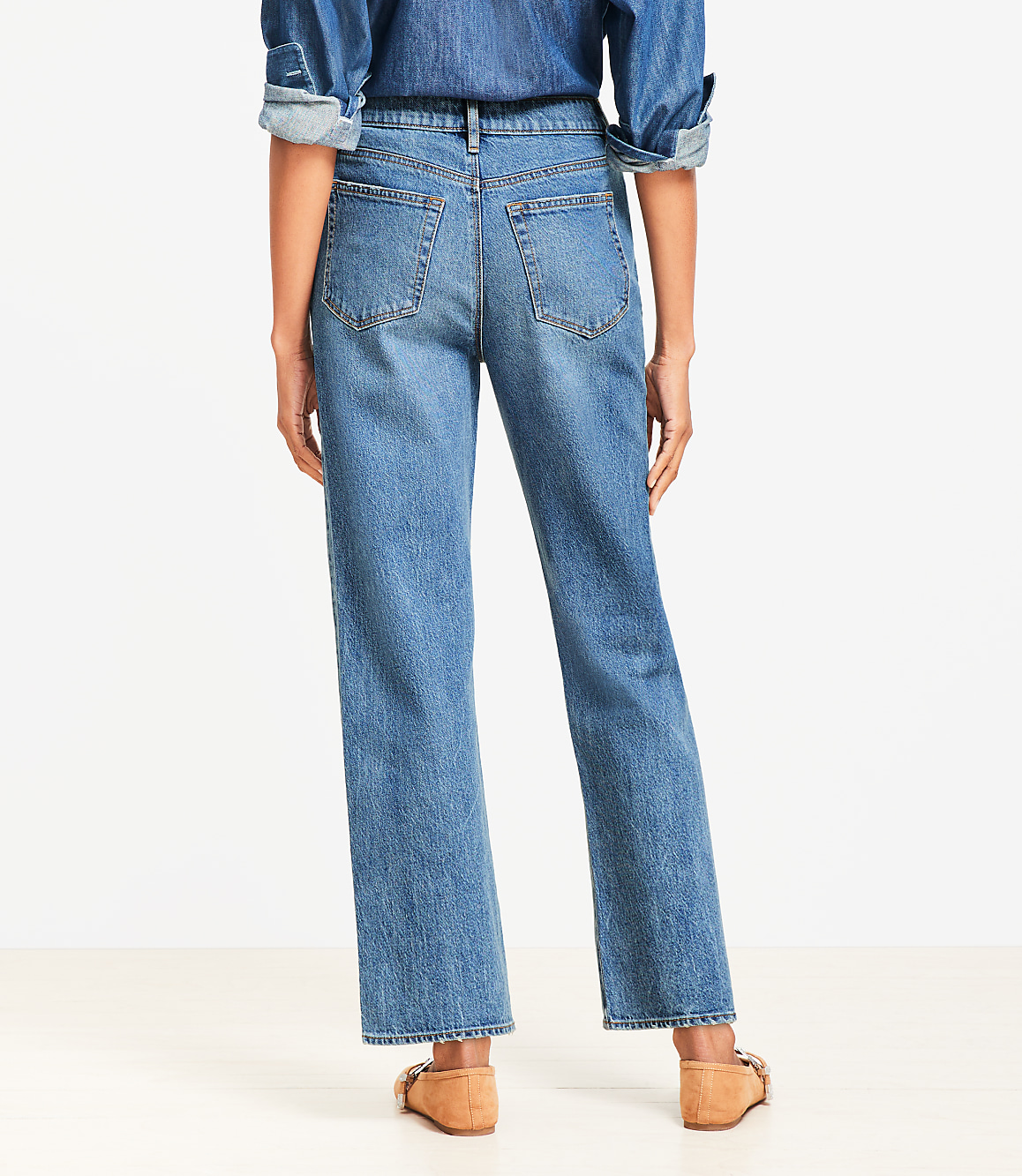 Petite Curvy High Rise Straight Jeans in Authentic Vintage Mid Wash