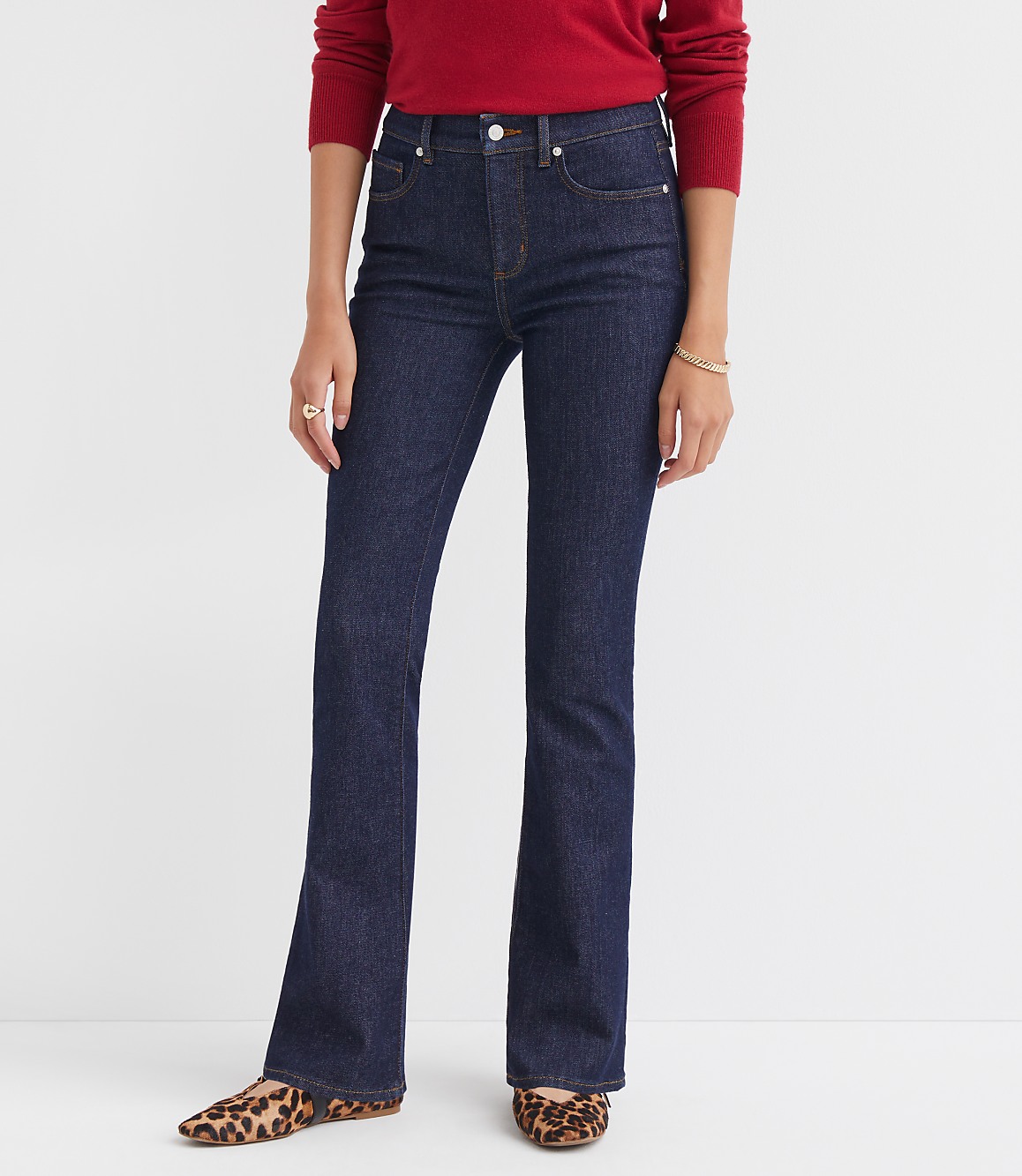 Petite Mid Rise Boot Jeans in Classic Rinse Wash
