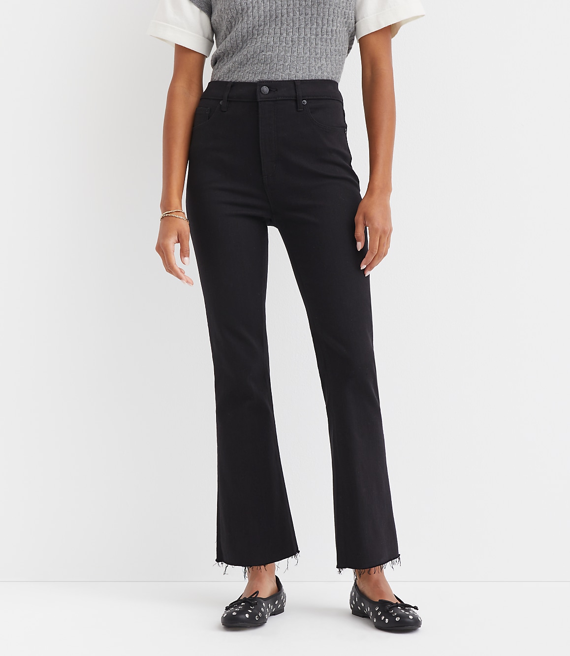 Petite Fresh Cut High Rise Kick Crop Jeans in Jet Black Wash