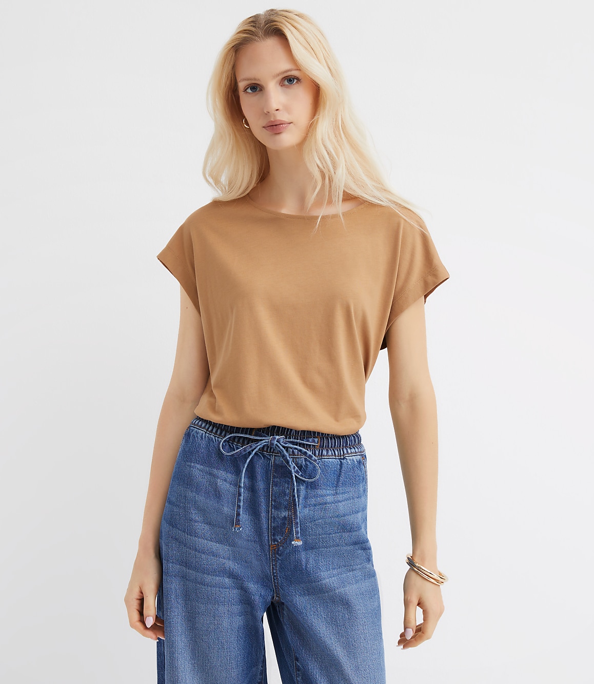 Modern Wedge Tee