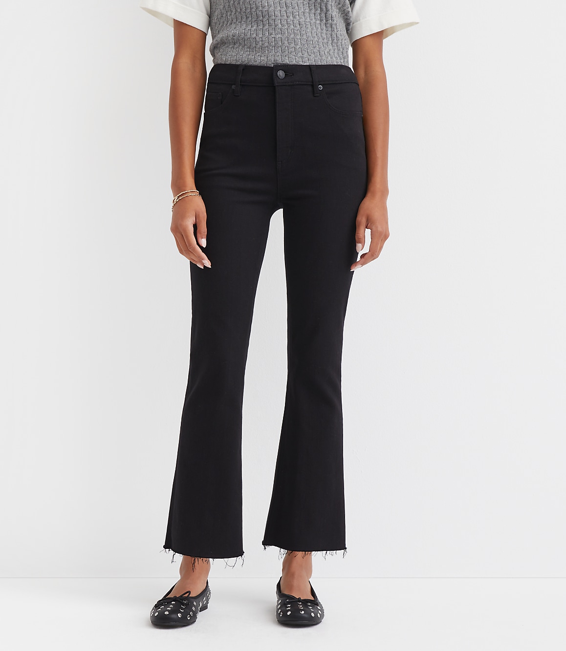 Curvy Fresh Cut High Rise Kick Crop Jeans in Jet Black Wash