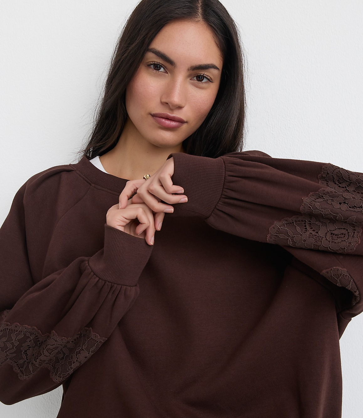 Lace Trim Sleeve Sweatshirt