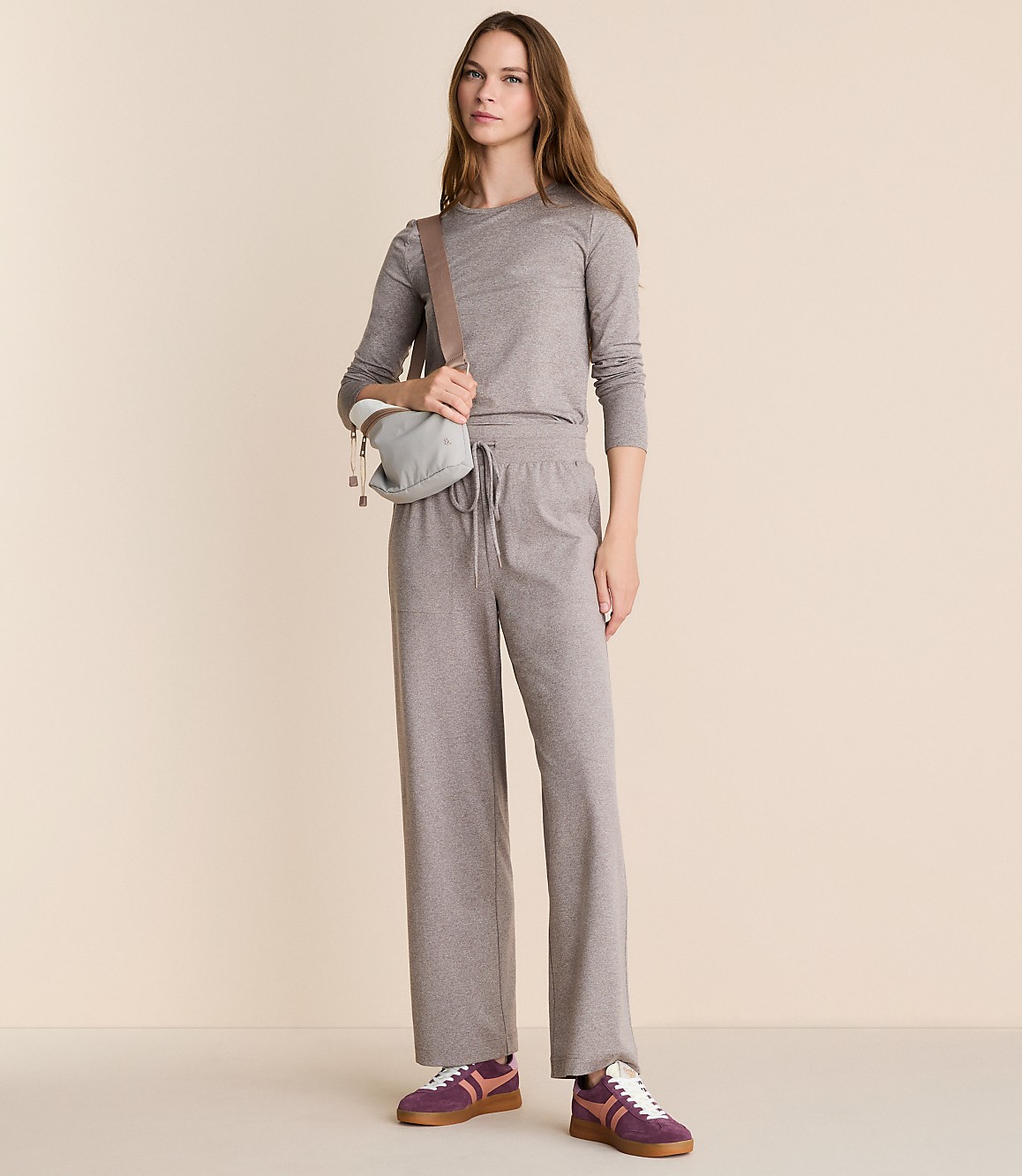 Lou & Grey Heathered Brushedsoft Slim Wide Leg Pants