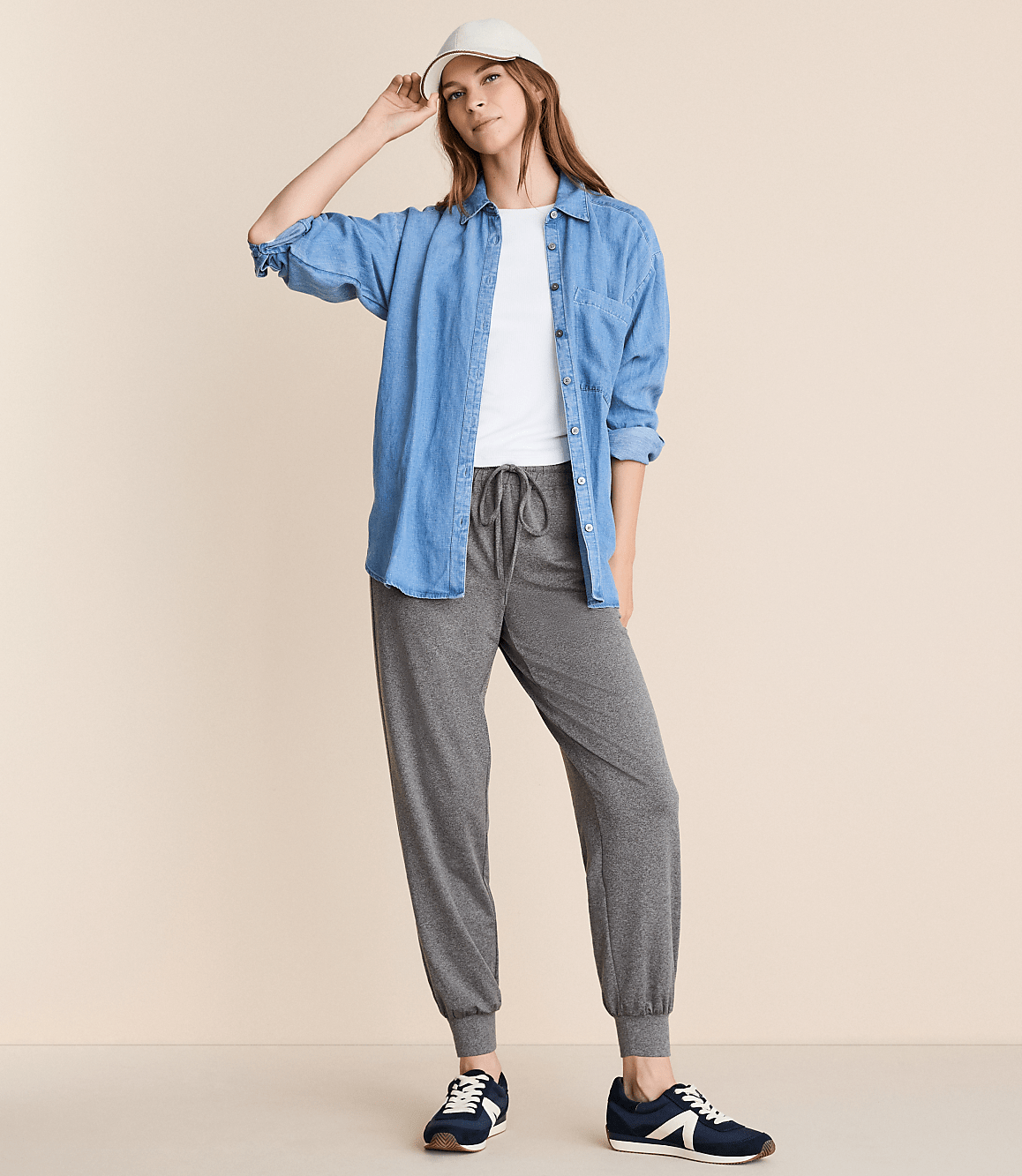 Lou & Grey Heathered Brushedsoft Joggers