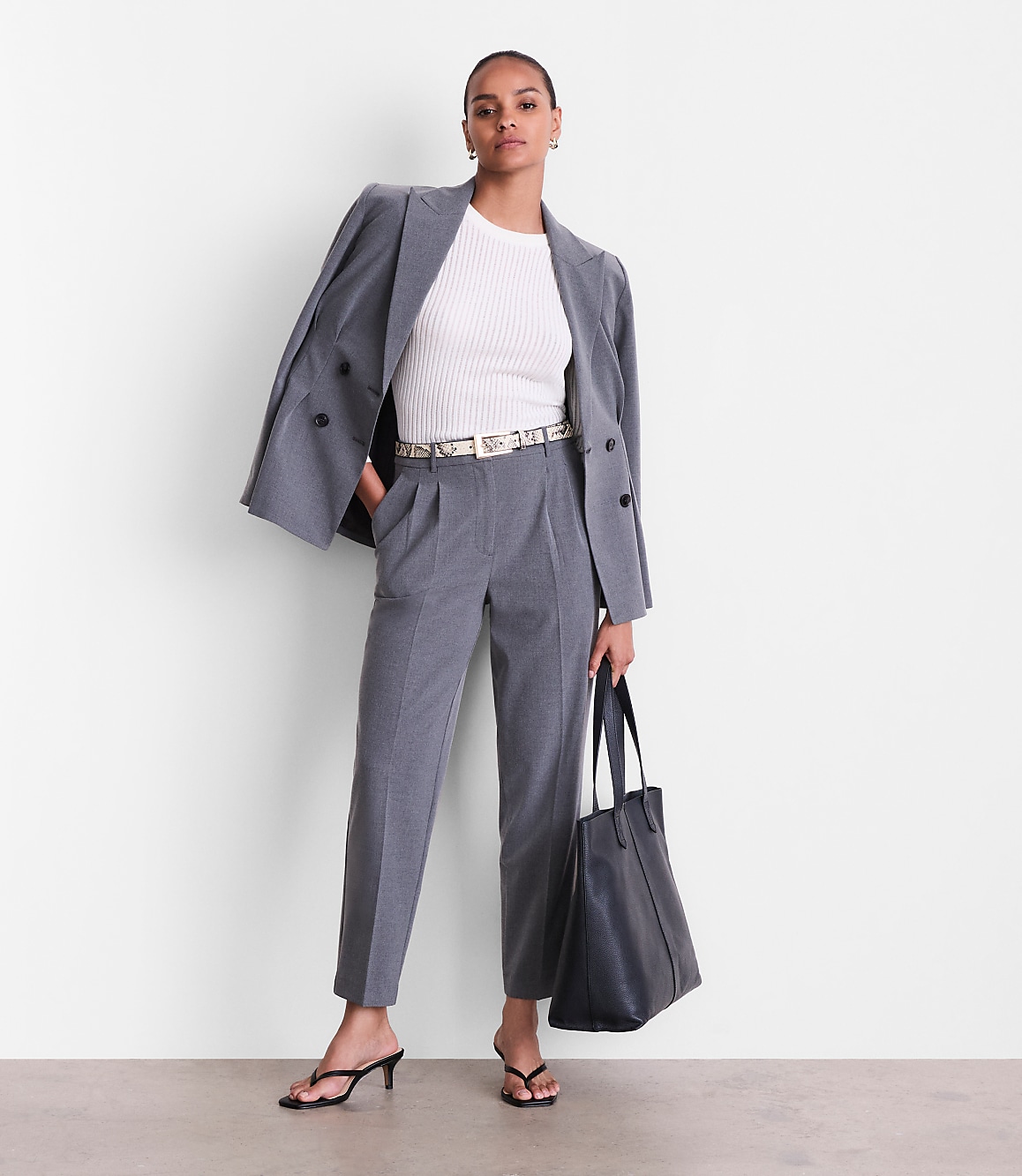 Petite LOFT Versa Seasonless Stretch Double Pleat Taper Pants in Heather
