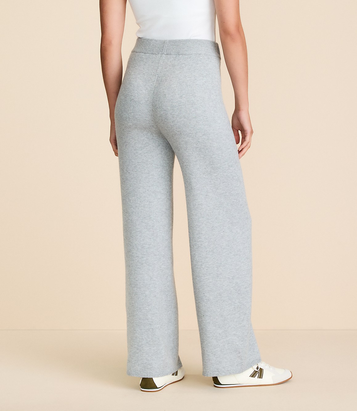Lou & Grey Heathered Softened Wide Leg Pants