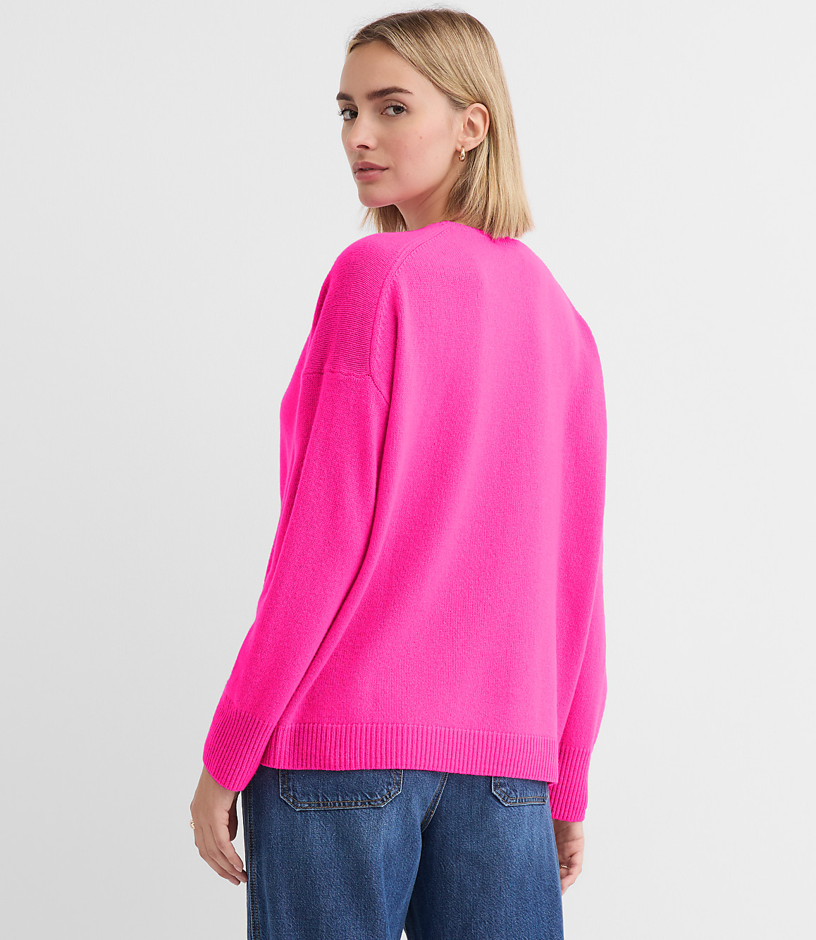 Relaxed V-Neck Cashmere Sweater