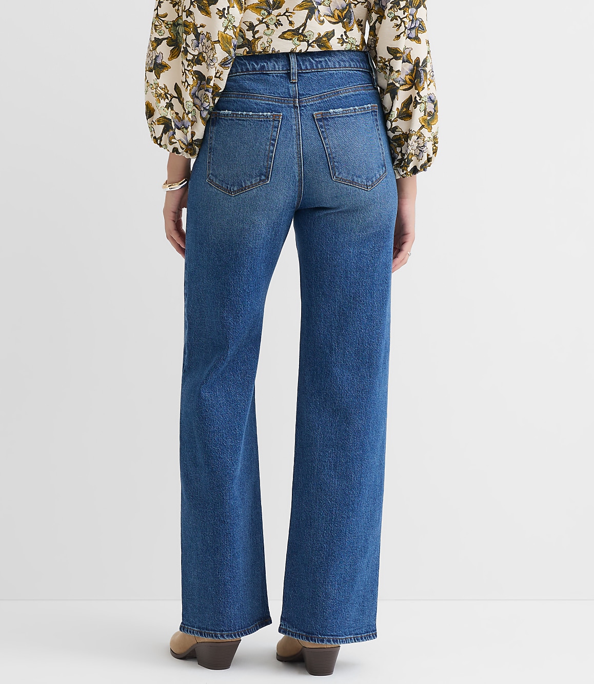 Petite Curvy High Rise Wide Leg Jeans in Vintage Dark Wash