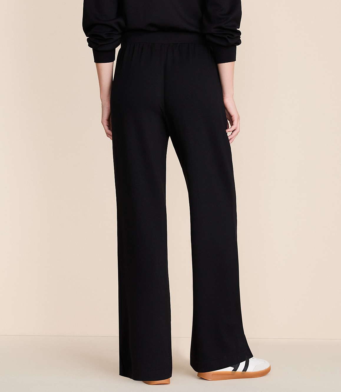 Lou & Grey Scubasoft Side Slit Straight Leg Pants