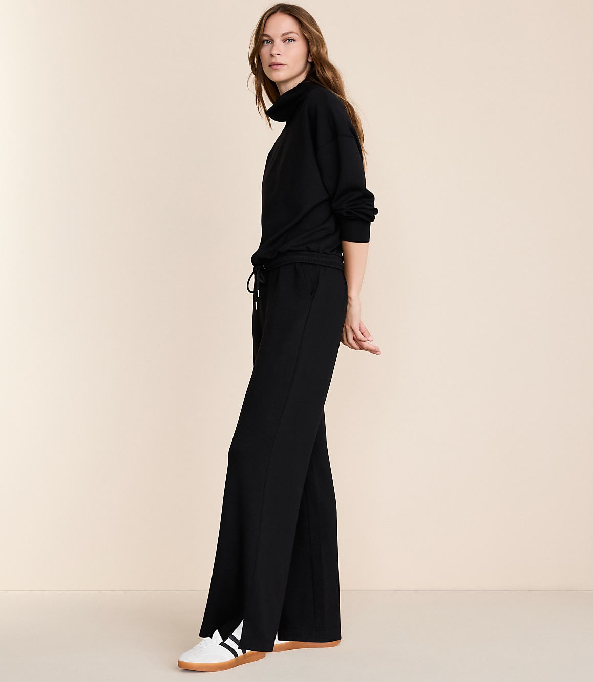 Lou & Grey Scubasoft Side Slit Straight Leg Pants