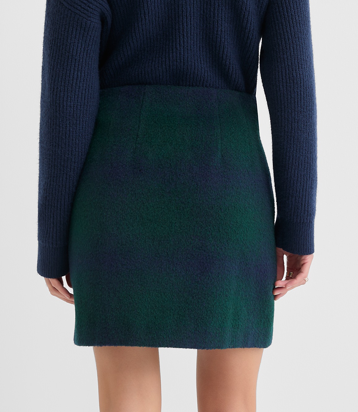 Petite Plaid Welt Pocket Mini Skirt