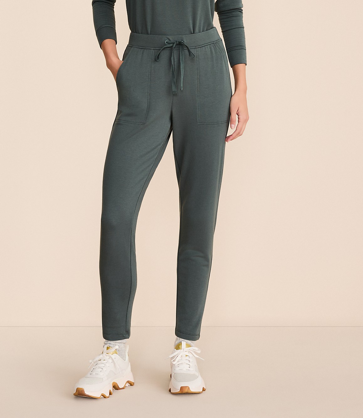 Lou & Grey Signaturesoft Sweatpants