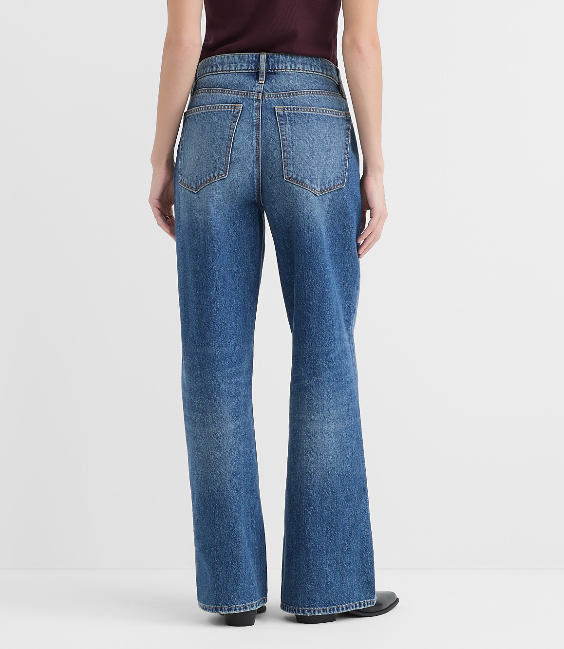 Rivete Curvy High Rise Wide Leg Jeans in Echo Wash