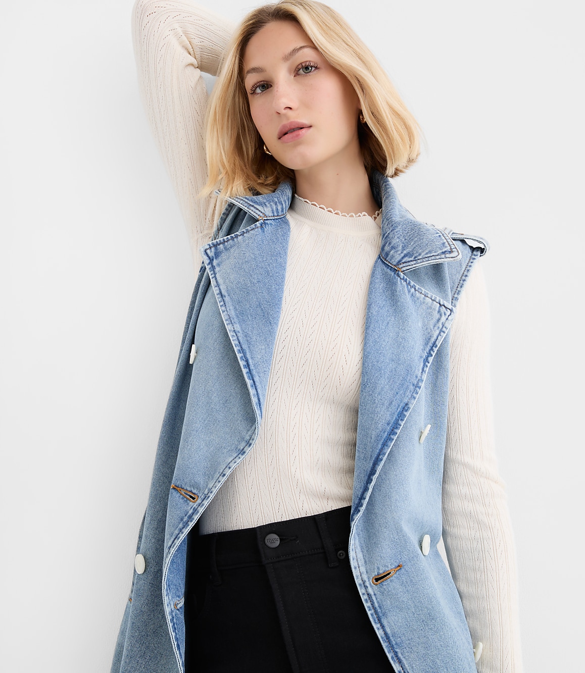 Denim Sleeveless Trench Coat in Light Wash