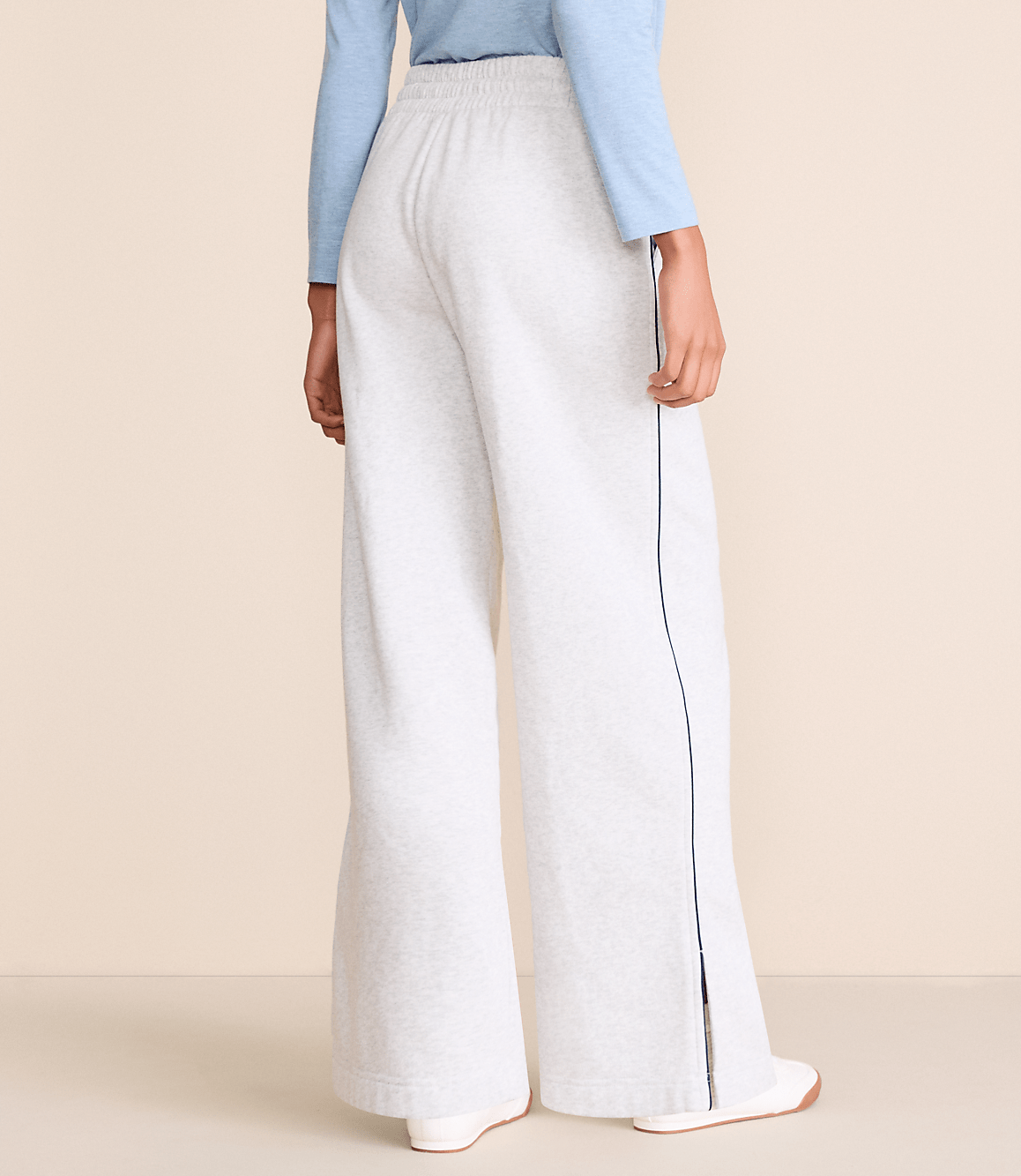 Petite Lou & Grey Heathered Piped Elite Fleece Wide Leg Sweatpants