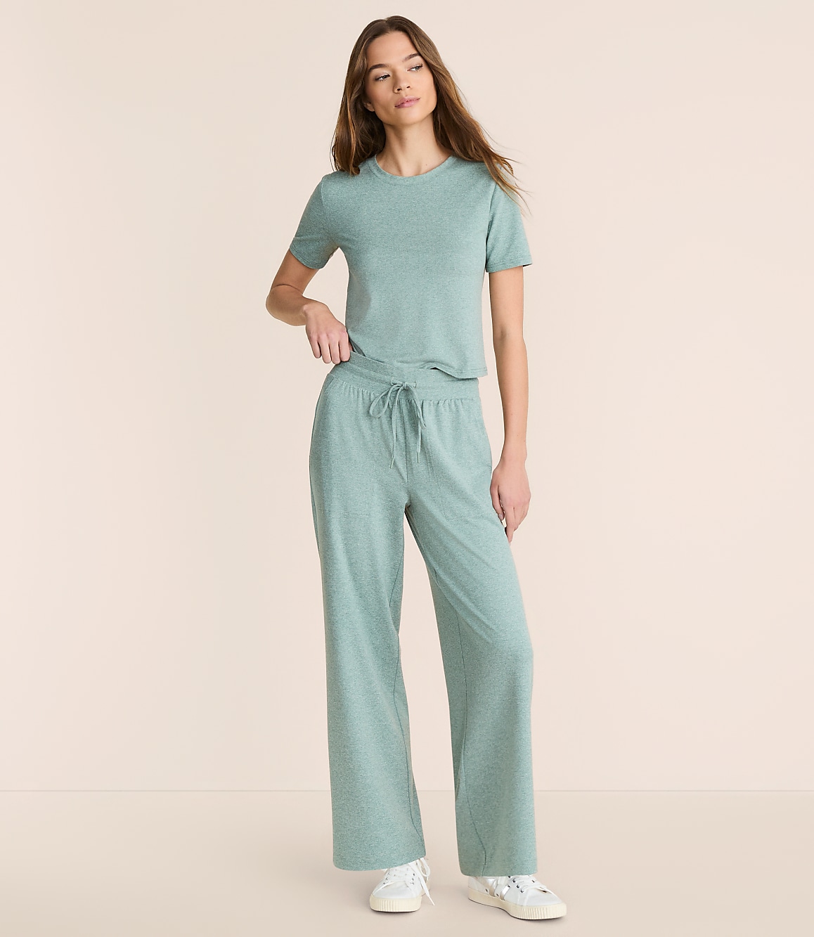 Lou & Grey Heathered Brushedsoft Slim Wide Leg Pants