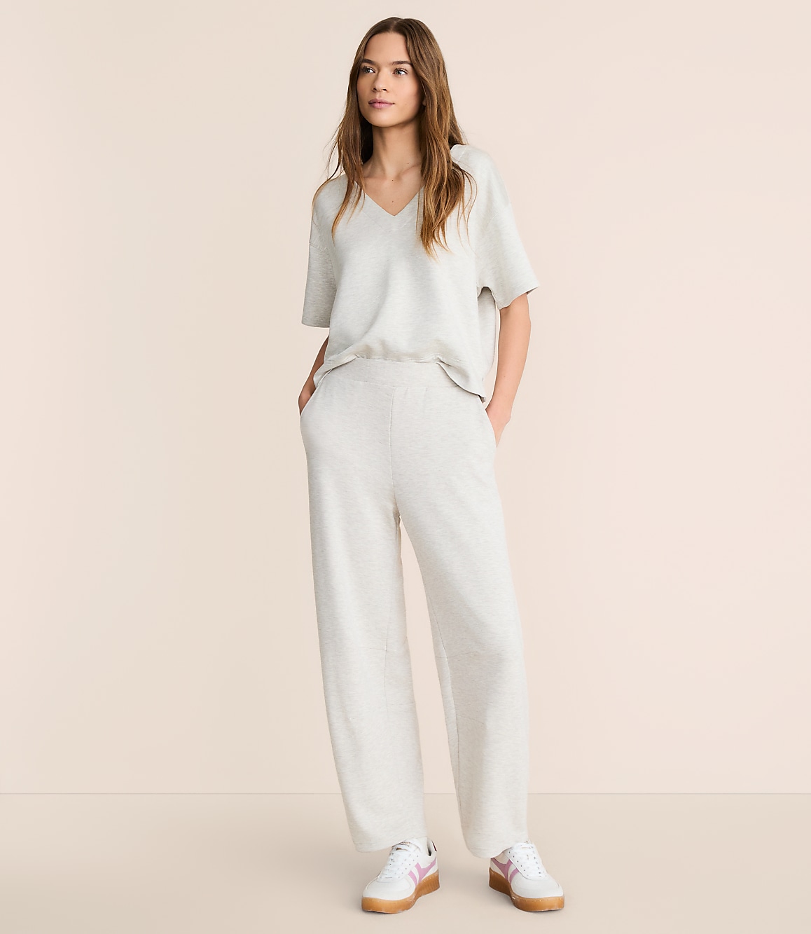 Lou & Grey Scubasoft Relaxed Taper Pants