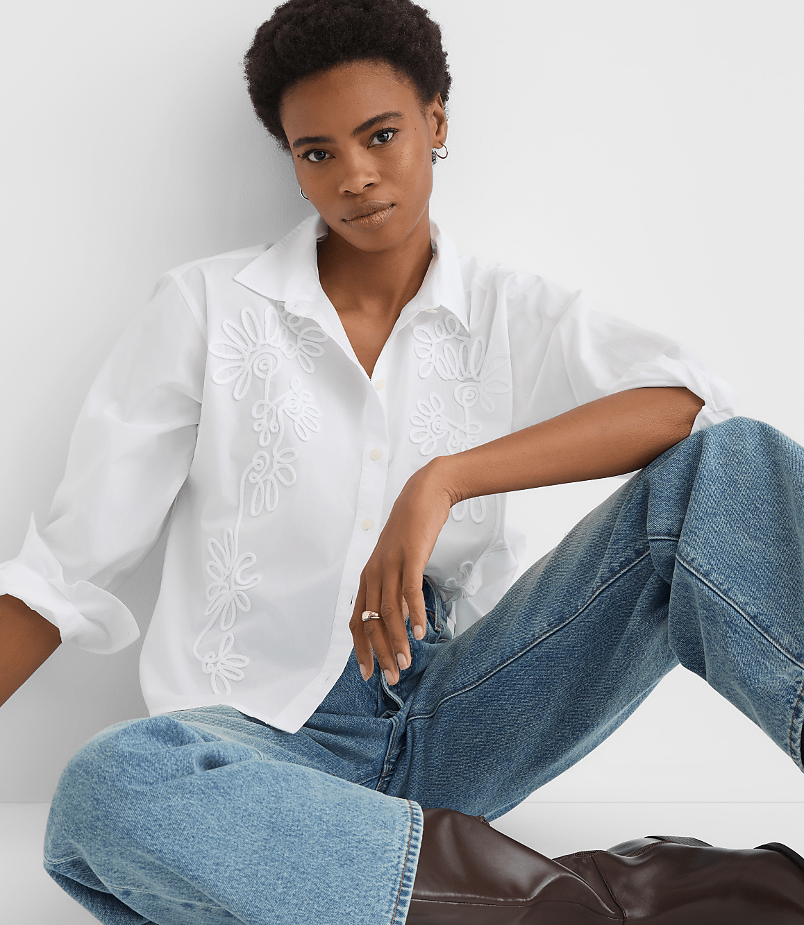 Floral Embroidered Poplin Everyday Abbreviated Shirt