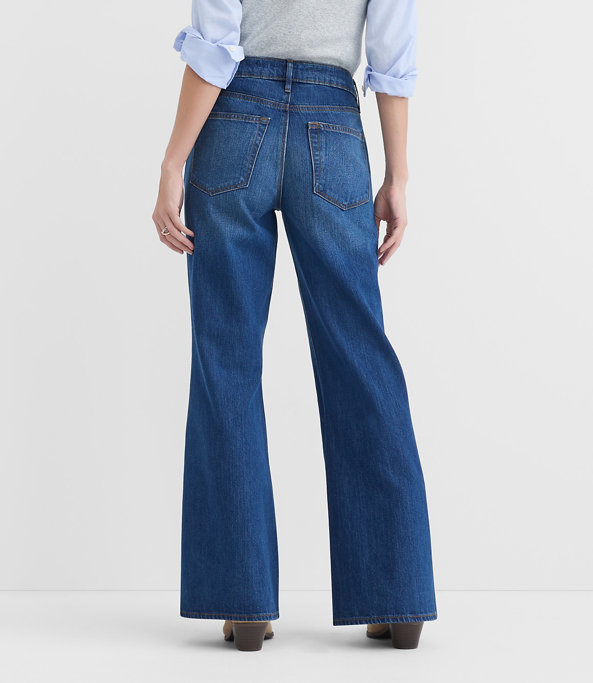 Rivete Petite Curvy Mid Rise Loose Flare Jeans in Vintage Dark Wash