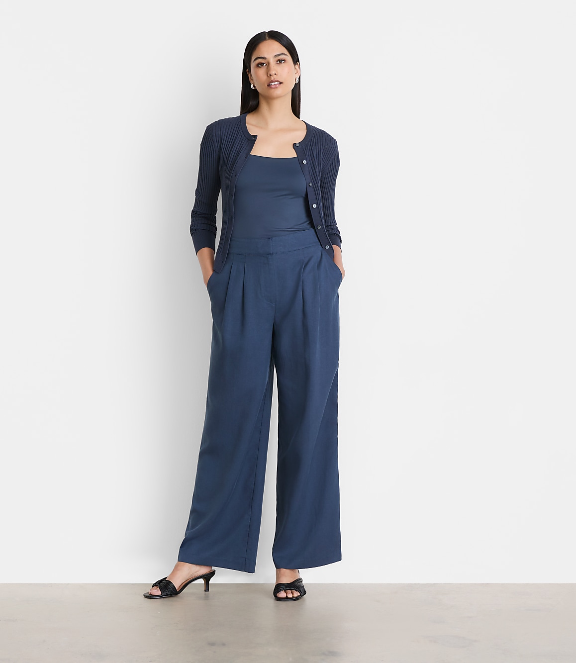 Petite LOFT Versa Pure Spun Pleated Wide Leg Pants