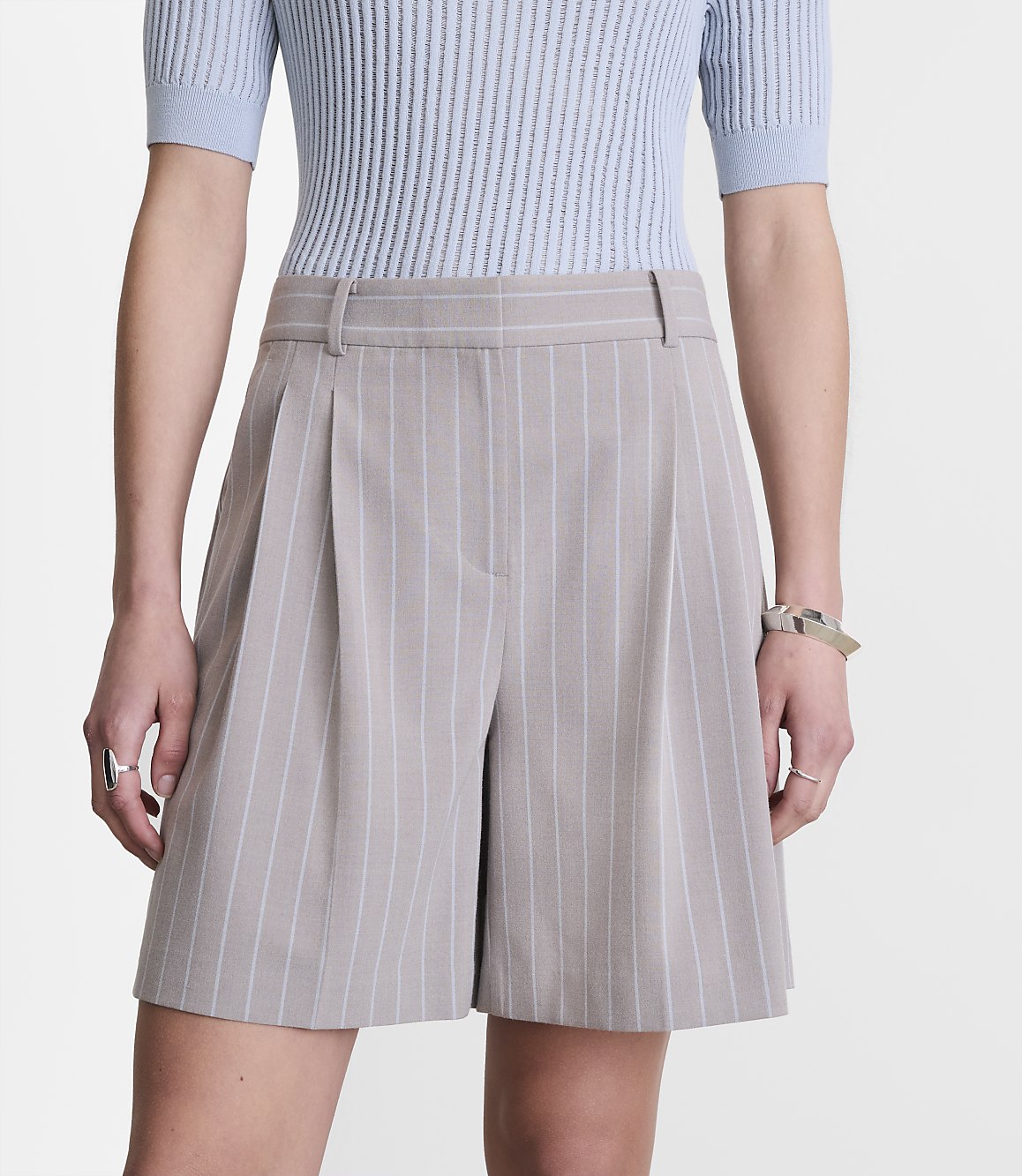 Petite LOFT Versa Seasonless Stretch Double Pleat Shorts in Stripe