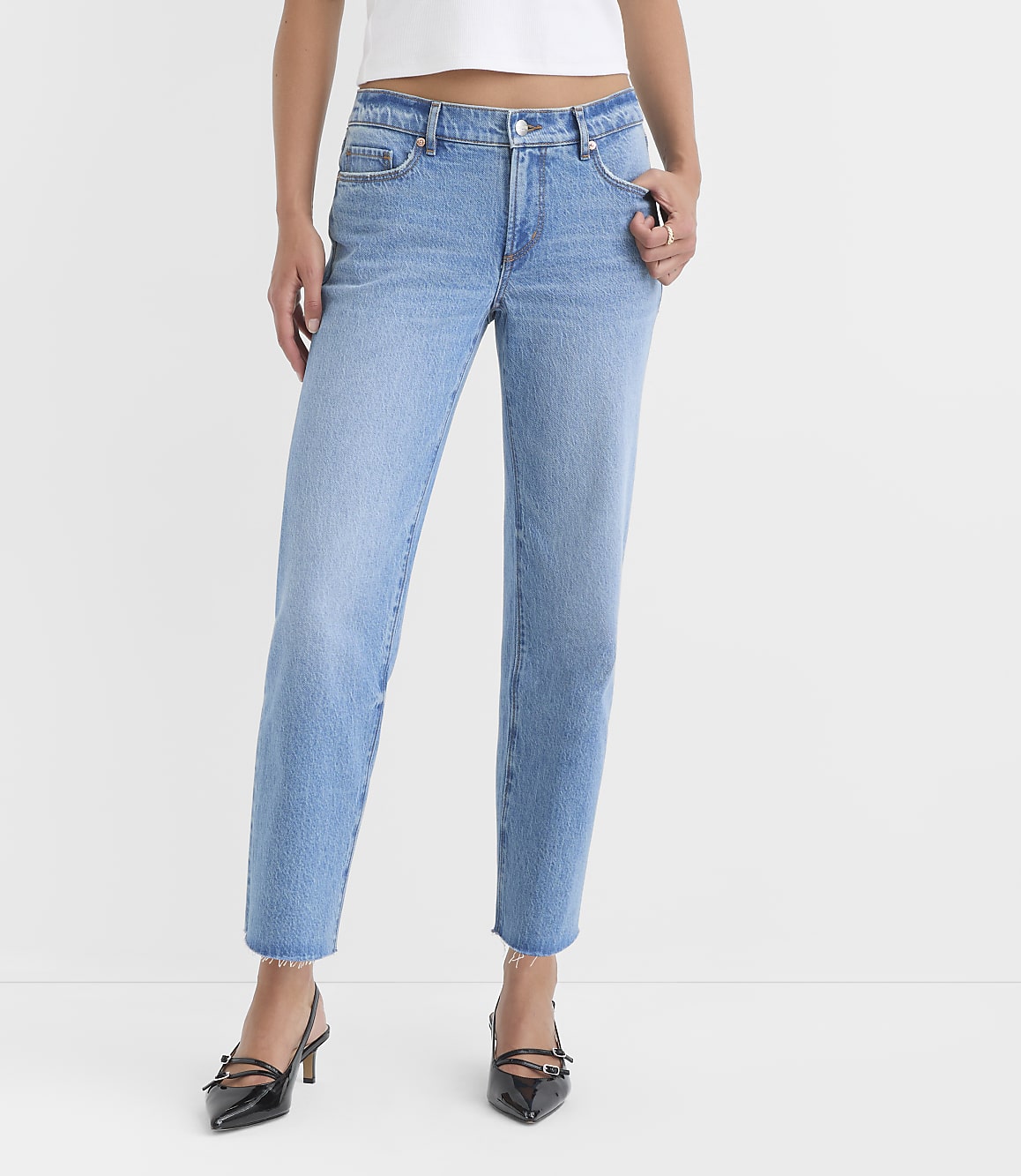 Rivete Petite Fresh Cut Low Rise Straight Jeans in Medium Light Authentic Indigo
