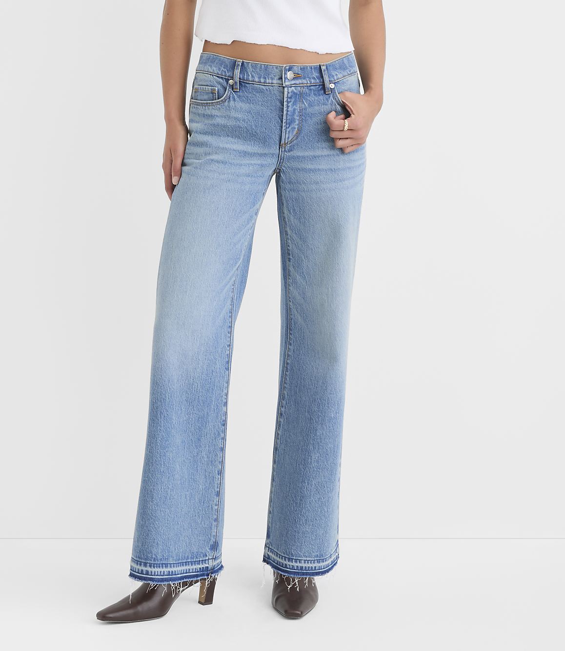 Rivete Tall Let Down Hem Low Rise Wide Leg Jeans in Aura Wash