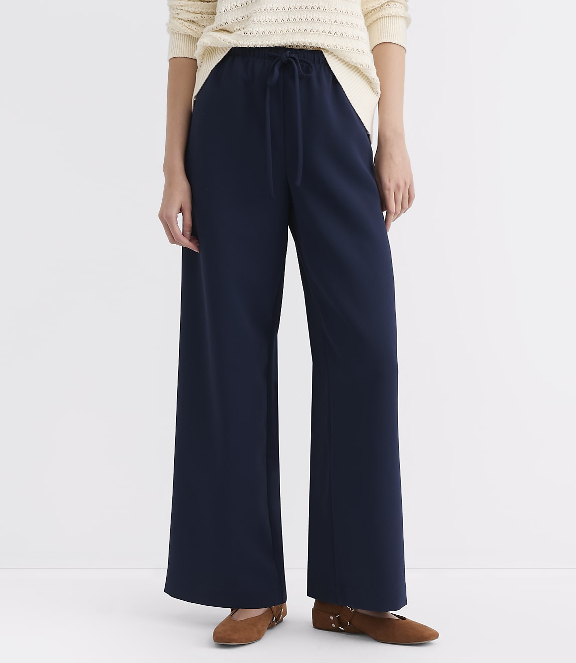 Petite Sawyer Pull On Pants in Crepe