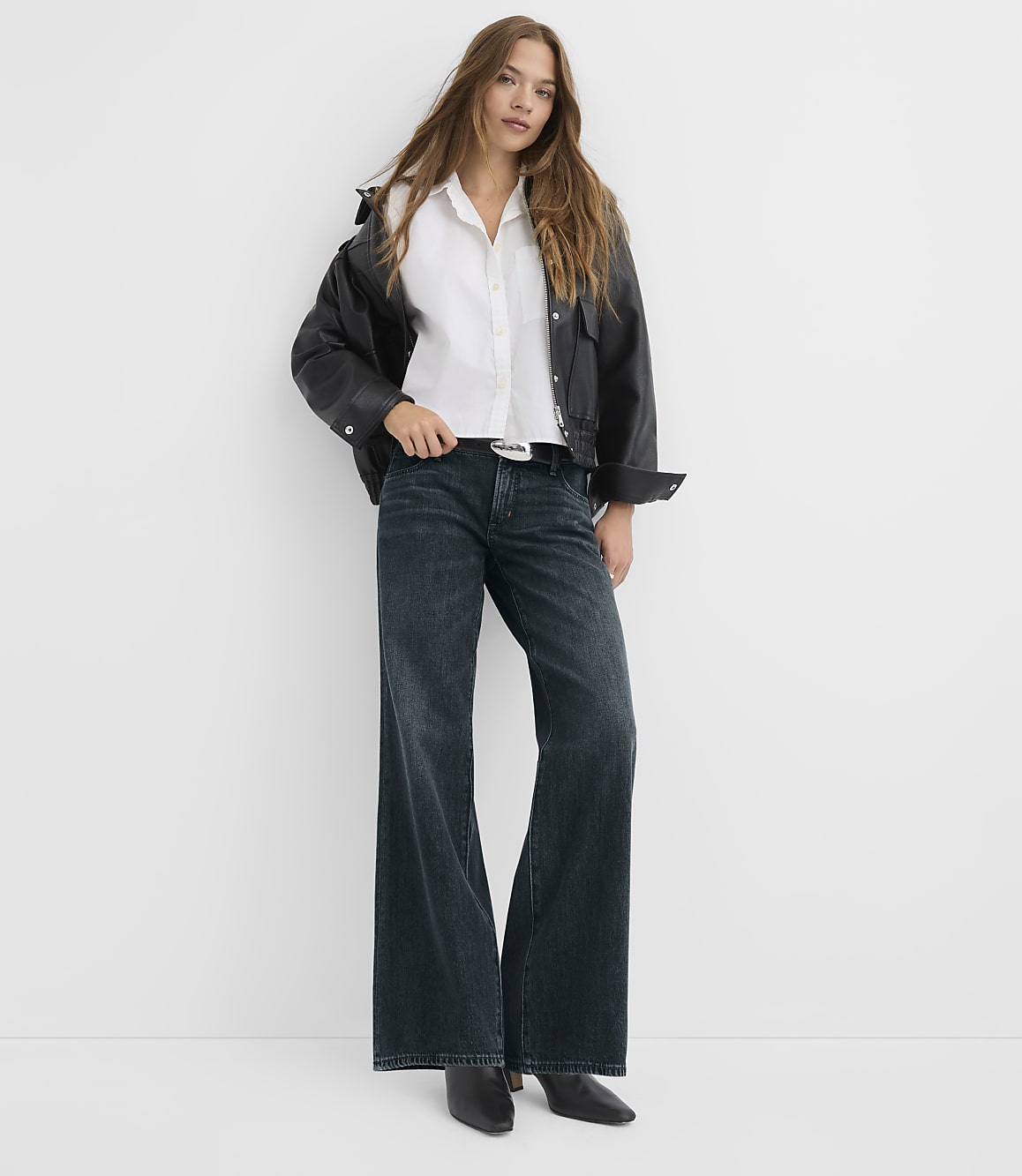 Rivete Tall Low Rise Wide Leg Jeans in Lune Wash by LOFT
